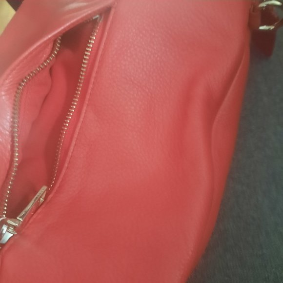 Coach Isabelle Pebbled Leather Hobo Tote Purse - Picture 4 of 10